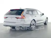 2025 Volvo V90
