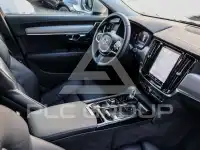 2025 Volvo V90
