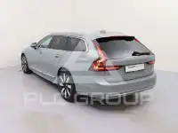 2025 Volvo V90