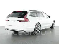 2025 Volvo V90