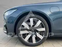 2025 Volvo V90