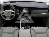 2025 Volvo V90