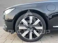 2025 Volvo V90