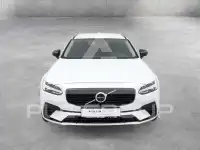 2025 Volvo V90