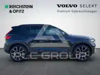2025 Volvo XC40