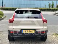 2025 Volvo XC40