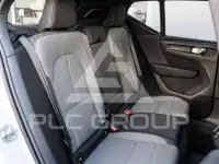 2025 Volvo XC40