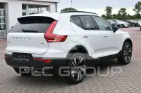 2025 Volvo XC40