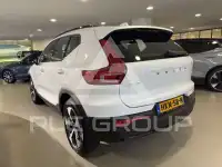 2025 Volvo XC40
