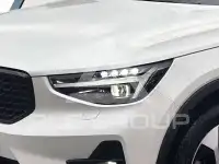2025 Volvo XC40