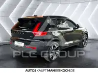 2025 Volvo XC40
