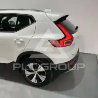 2025 Volvo XC40