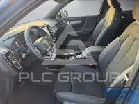 2025 Volvo XC40