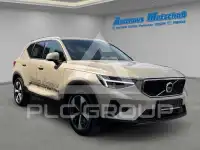 2025 Volvo XC40