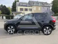 2025 Volvo XC40