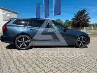 2025 Volvo V60