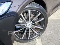 2025 Volvo V60