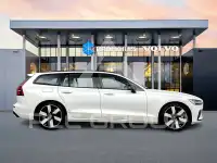 2025 Volvo V60