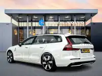 2025 Volvo V60