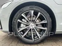 2025 Volvo V60