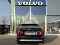 2025 Volvo V60