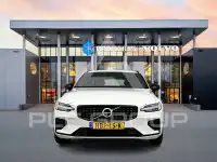 2025 Volvo V60