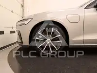 2025 Volvo V60