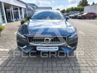 2025 Volvo V60