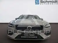 2025 Volvo V60