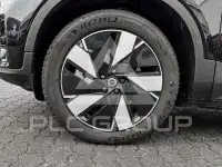 2025 Volvo C40 P8 Rec