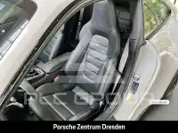 2025 Porsche 911