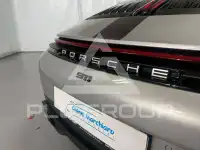 2025 Porsche 911