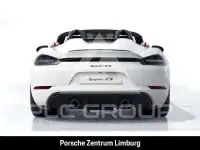 2025 Porsche 718