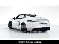 2025 Porsche 718