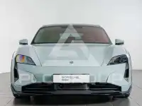 2025 Porsche Taycan