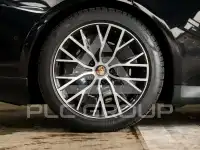 2025 Porsche Taycan