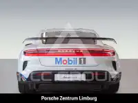 2025 Porsche Taycan