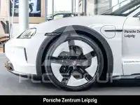 2025 Porsche Taycan