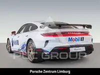 2025 Porsche Taycan