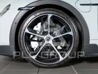 2025 Porsche Taycan