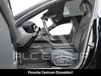 2025 Porsche Taycan