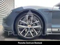 2025 Porsche Taycan