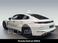 2025 Porsche Panamera