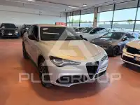 2025 Alfa Romeo Stelvio