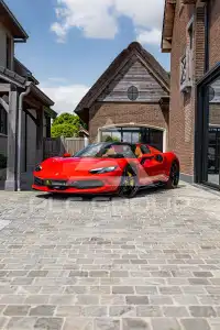2025 Ferrari 296