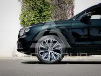 2025 Bentley Bentayga