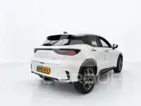 2025 Lexus LBX