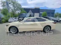 2025 Lexus ES300