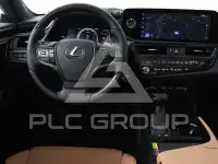 2025 Lexus ES300
