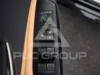 2025 Lexus ES300
